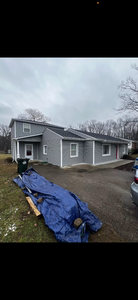 Vinyl Siding Replacement - Cincinnati, OH — completed project in Cincinnati