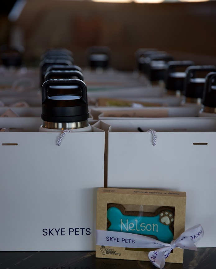 Complimentary welcome gifts for passengers