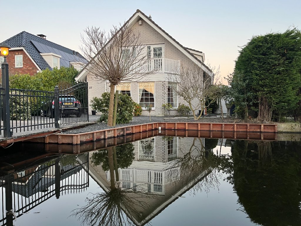 Beschoeiing familie van den Berg, Berschenhoek