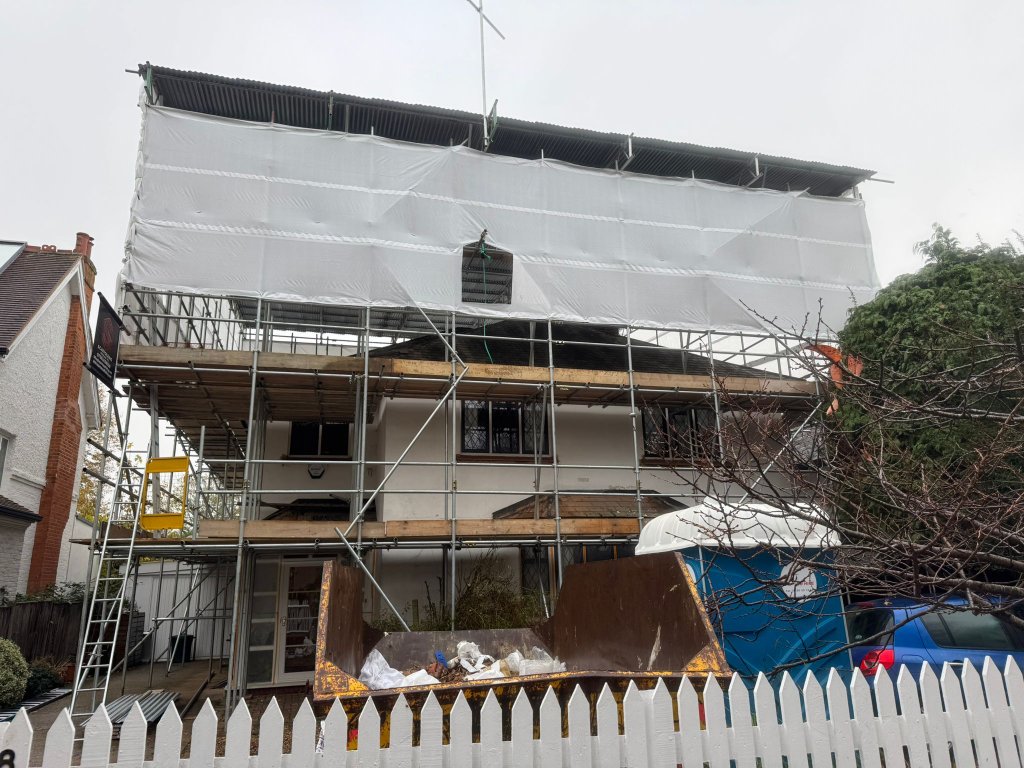 London scaffolding project 3 – scaffolding erected on residential property