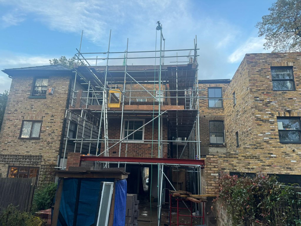 London scaffolding project 4 – scaffolding erected on residential property