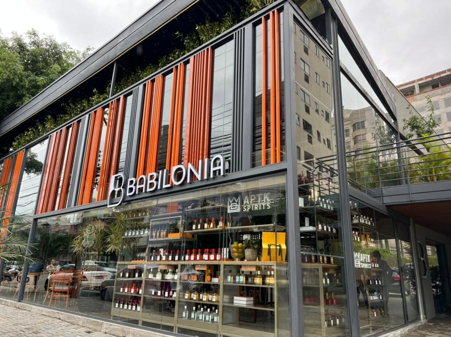 Fachada do Restaurante Babilônia