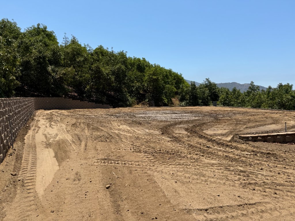 Large Rock Removal and Rock Clearing on San Diego Properties