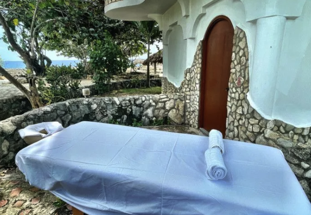 Coral Cove Wellness Resort