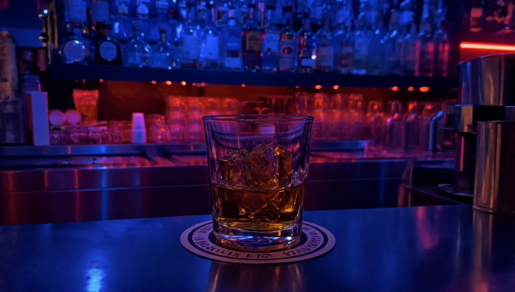 Full Bar & Happy Hour