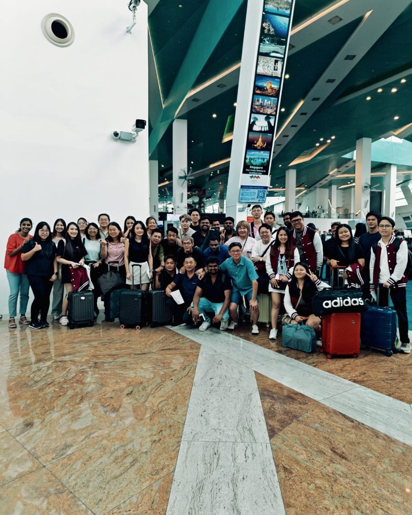 Galaxy Studio full team at cruise terminal