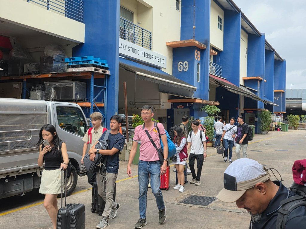 Team departing from Galaxy Studio HQ