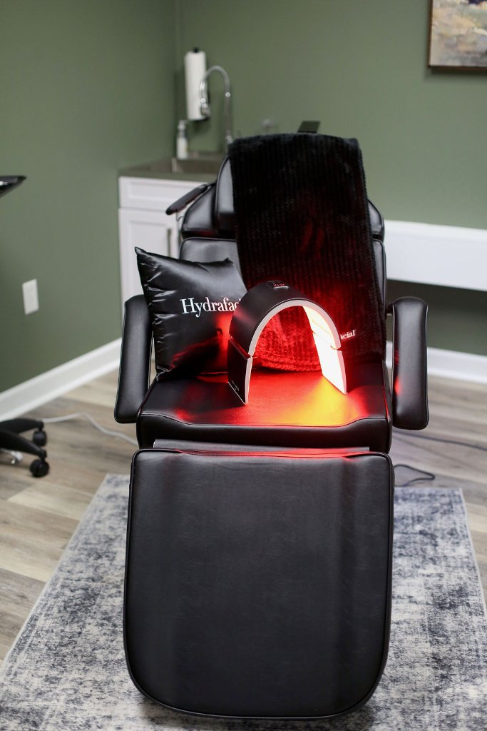 Hydrafacial treatment room at Jouri Studio