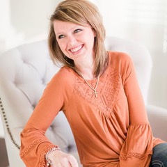 Jenna at Jouri Studio Roanoke