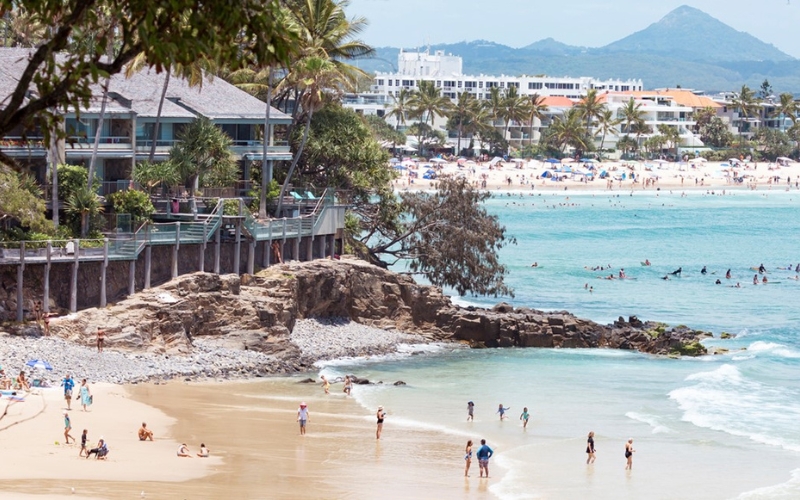 Commercial cleaning services for Noosa businesses and strata properties