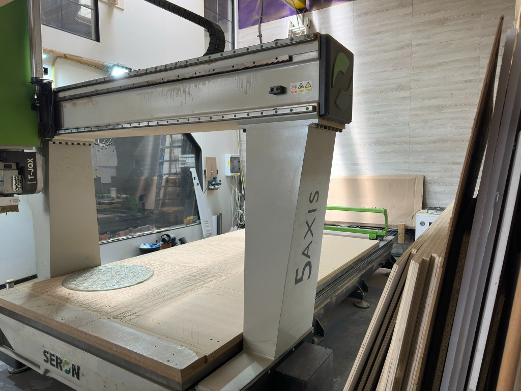 State-of-the-art 5-axis CNC routers, panel saws, and edgebanders allow us to cut, mill, and finish any material with sub-millimetre precision — at volume.