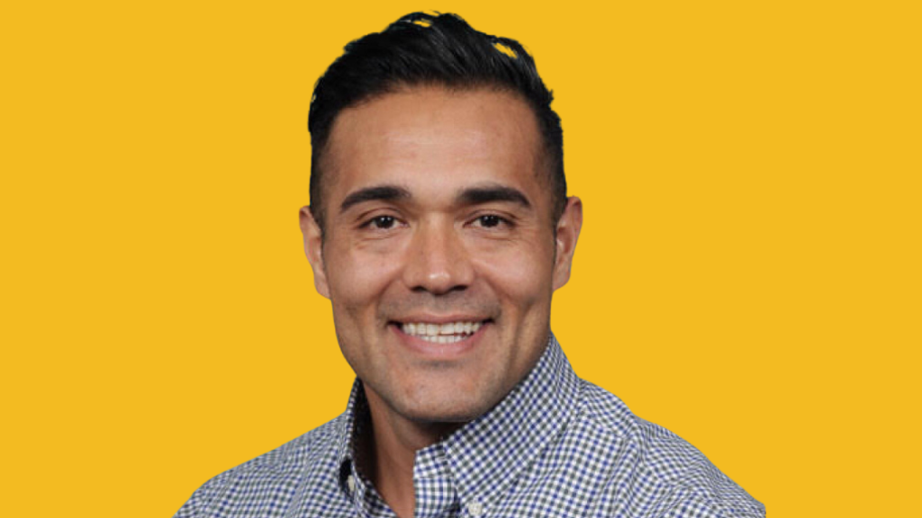 Carlos Alvarez