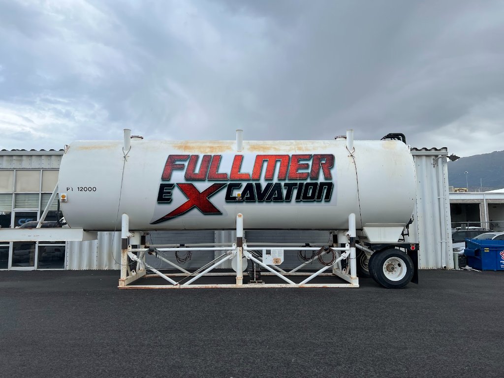 Fullmer Excavation tanker graphics