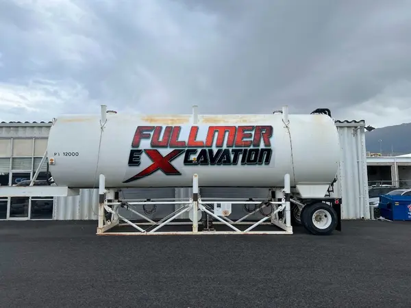 Fullmer Excavation tanker graphics