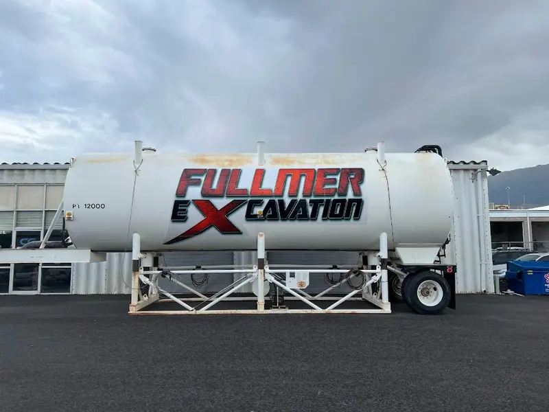 Fullmer Excavation tanker graphics