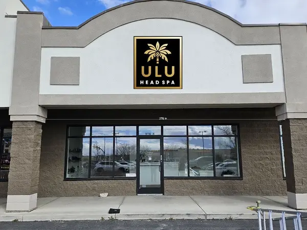 Ulu Head Spa storefront sign