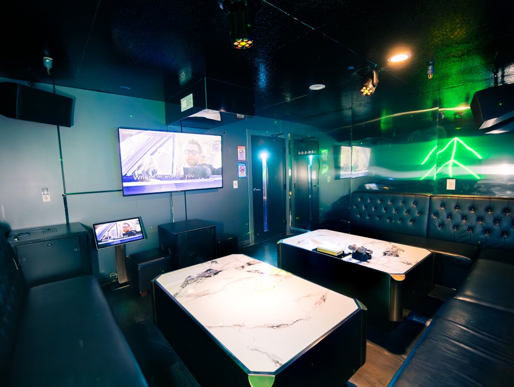 Medium Suite