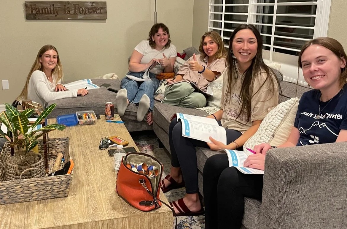A small Self-Reliance group studying together in a home