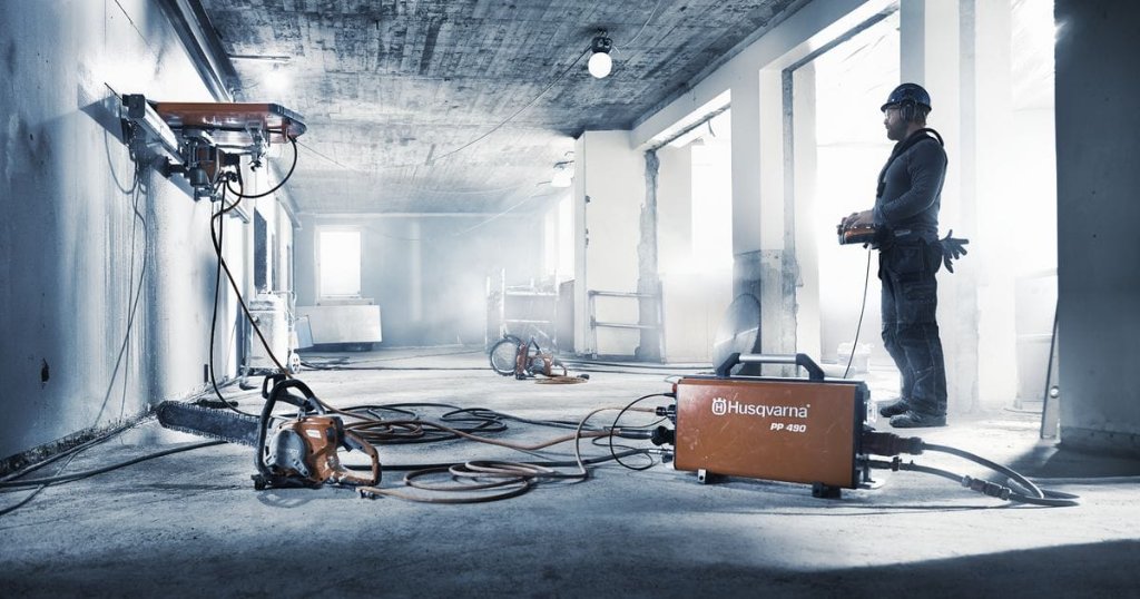 Concrete RCC Wall Cutting services in Dubai UAE