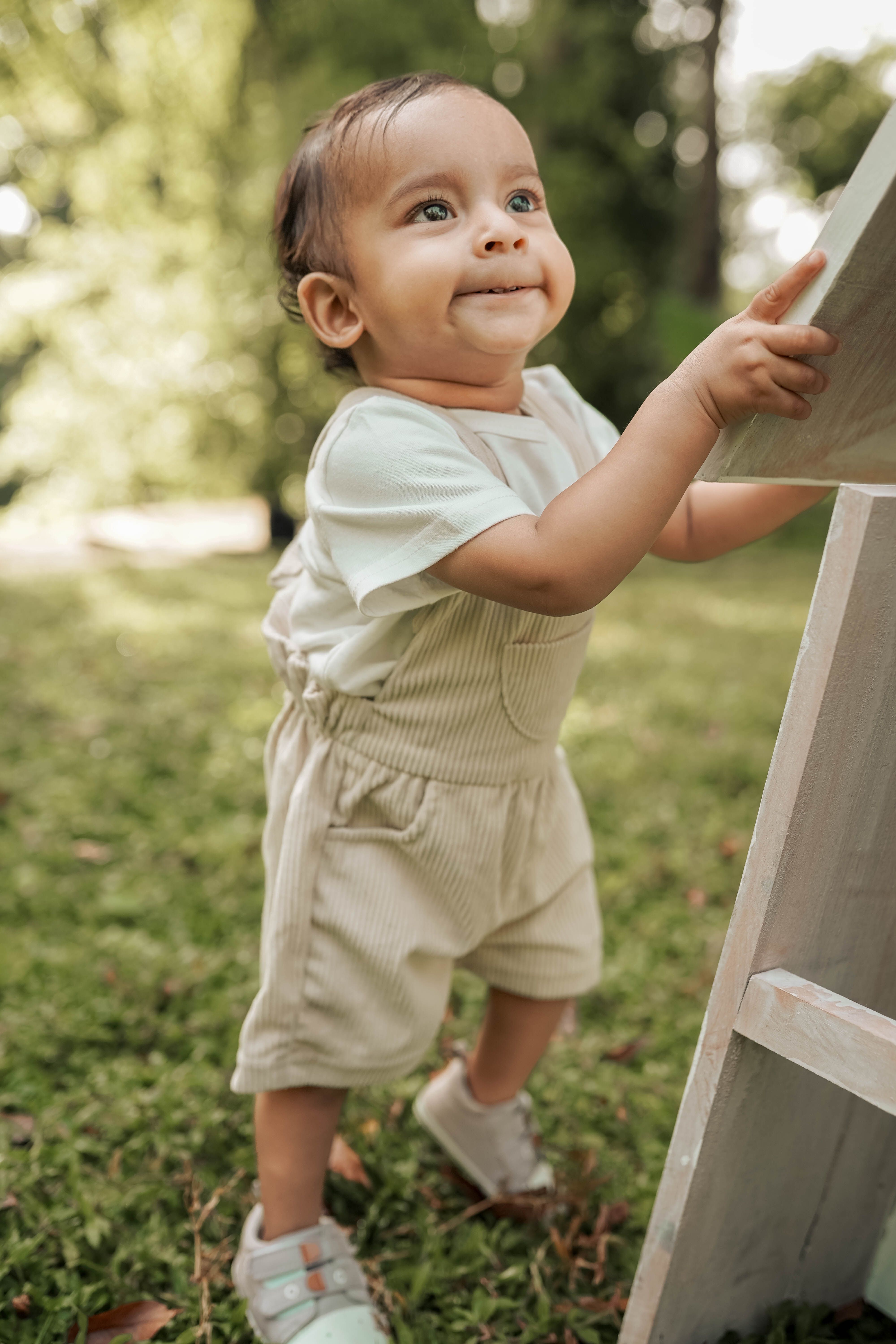 Uneven ground, open-ended materials, and room to explore build the brain and the body in ways toys cannot.
