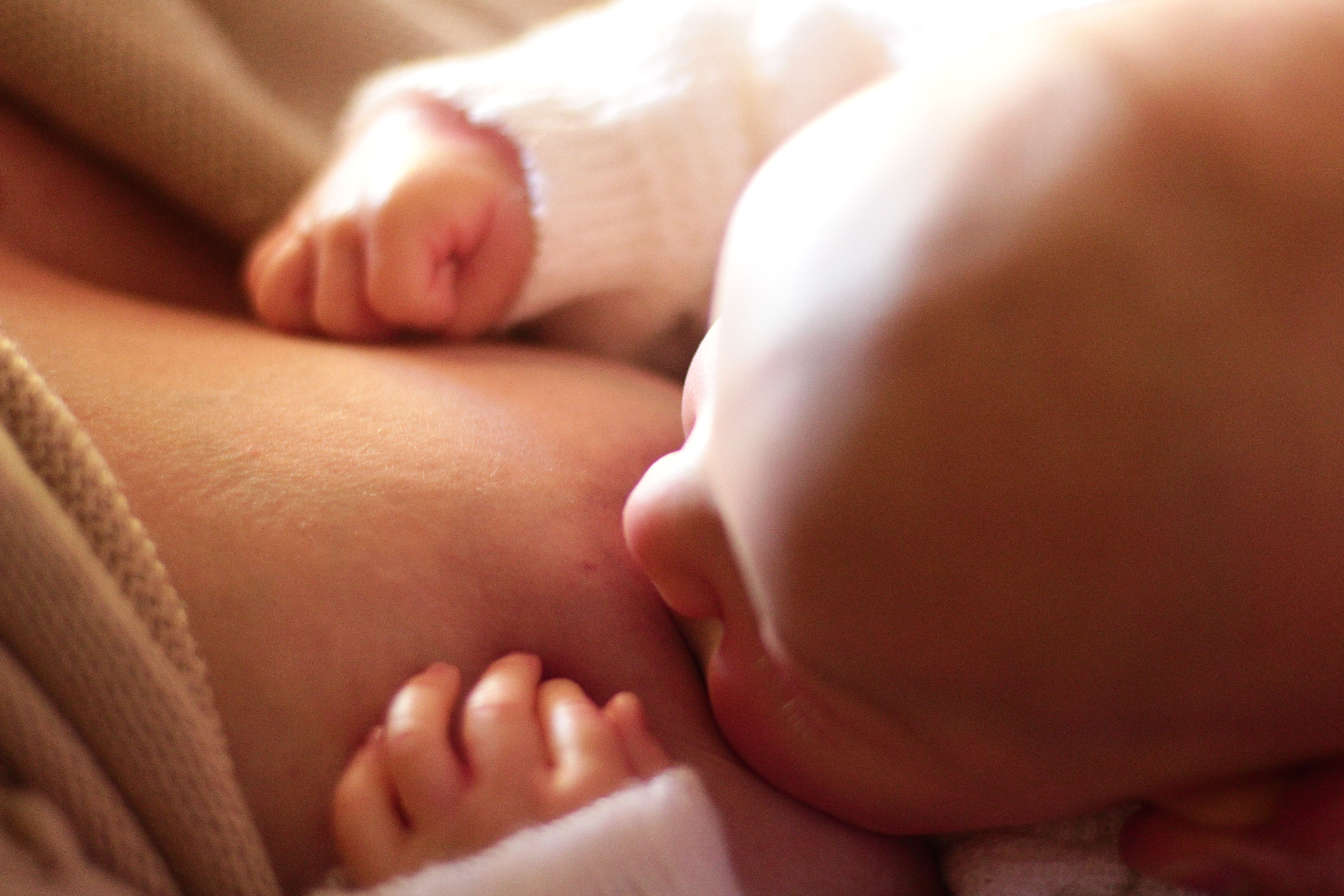Breastfeeding Beyond Six Months: What the Science Actually Says