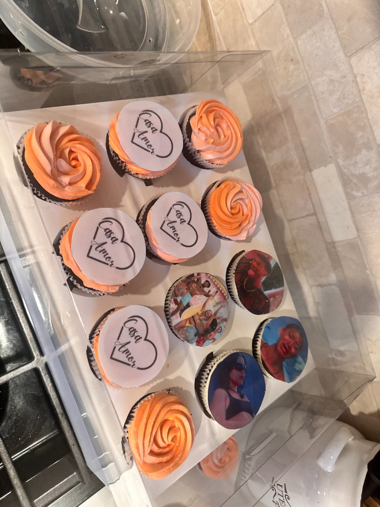 Casa Amor Cupcakes