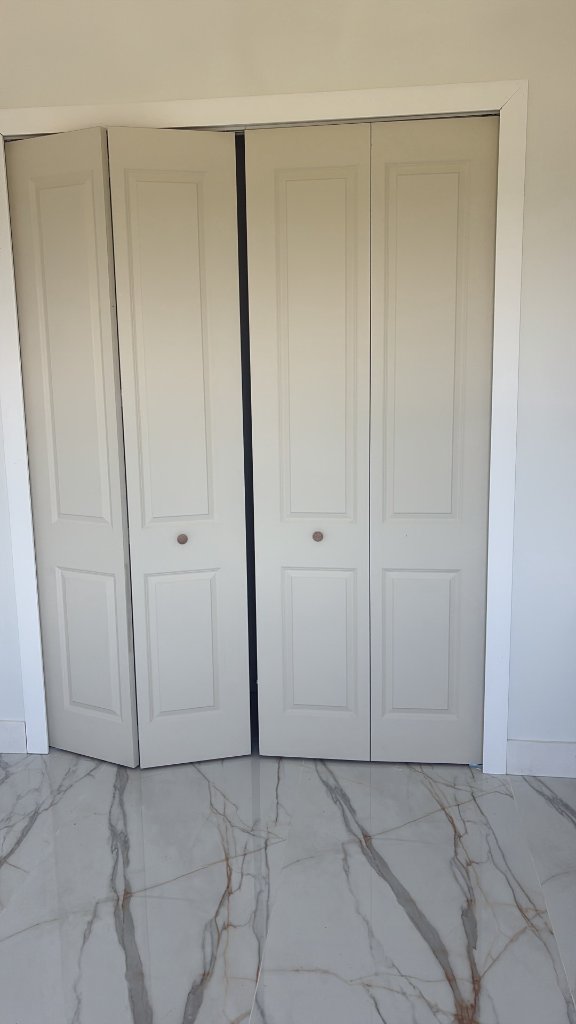 Double bi-fold closet doors