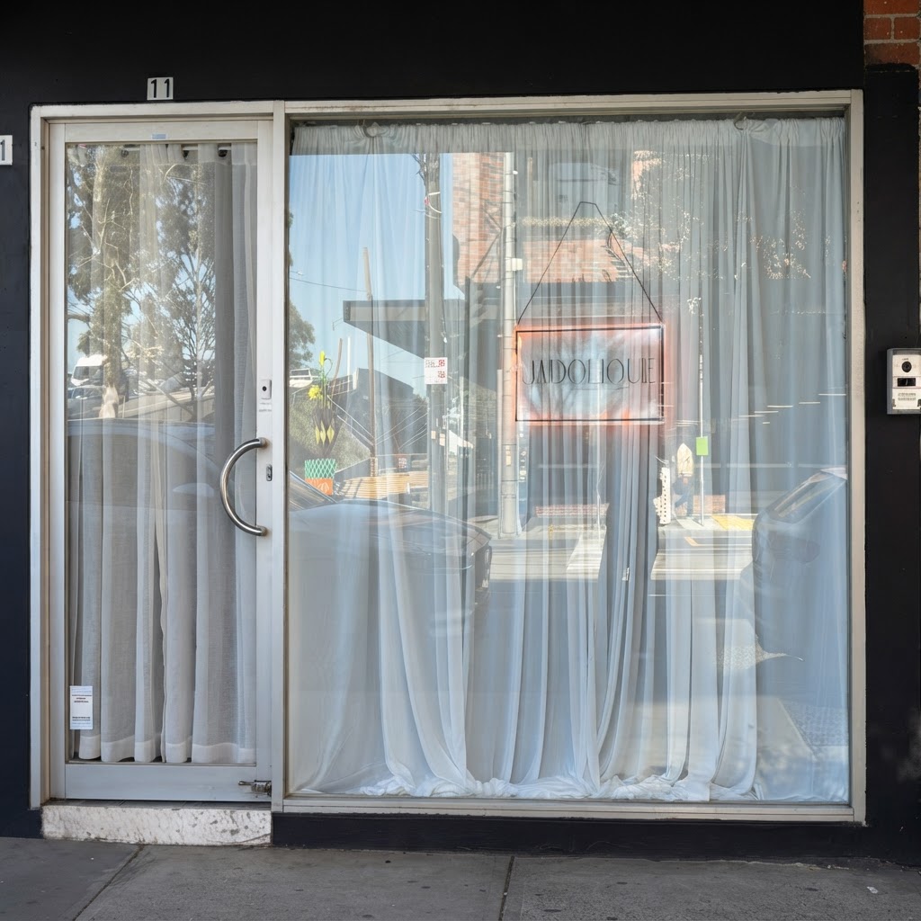 411 Swan Street Richmond storefront