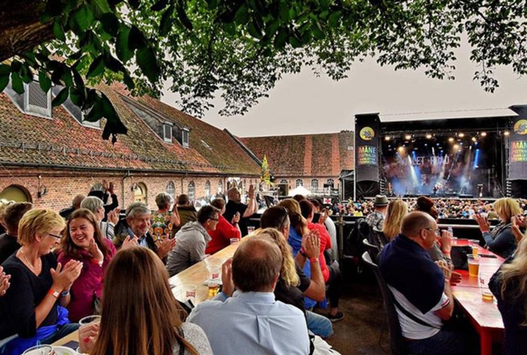 Månefestivalen er avhengig av Tøihuset – og det er omvendt
