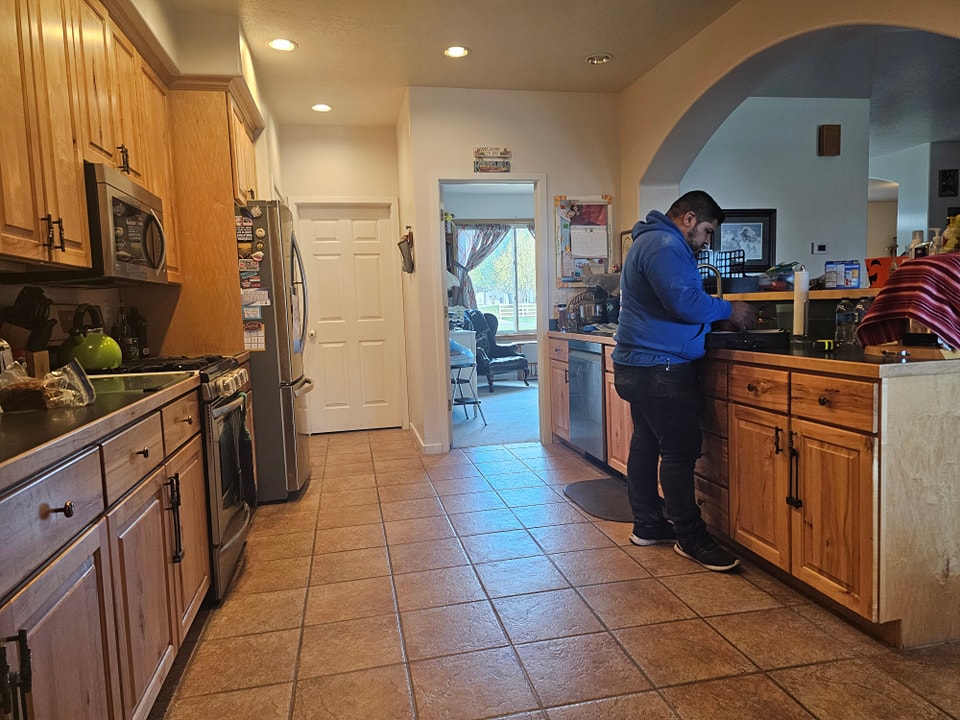 Kitchen Cabinet Refacing & Painting