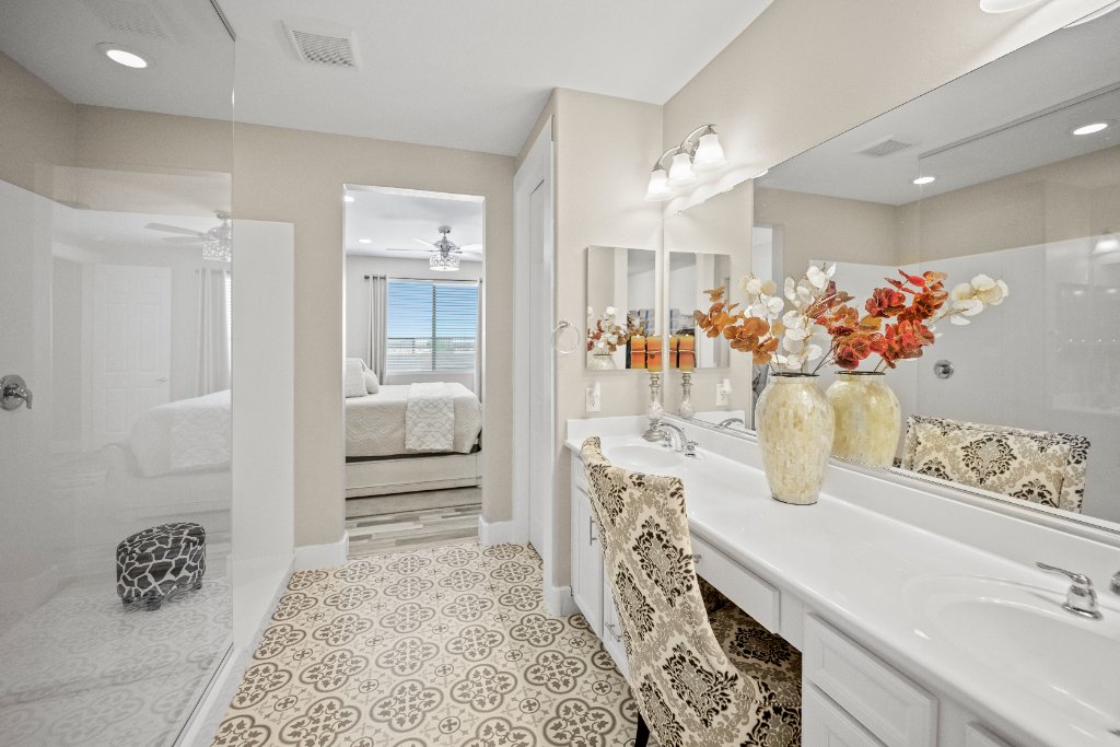 Master Bath