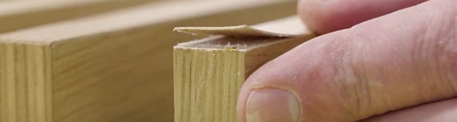 Veneer failure from dew point condensation