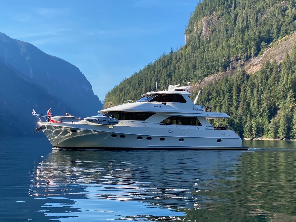 TOYBOX II cruising — British Columbia fjord