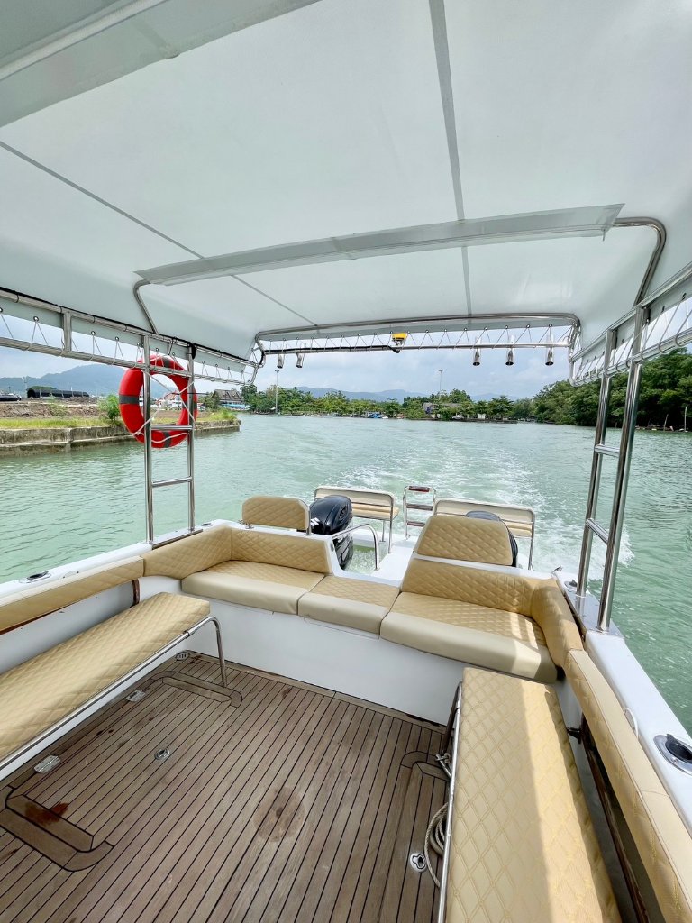 Luxury Phuket yacht charter vessel