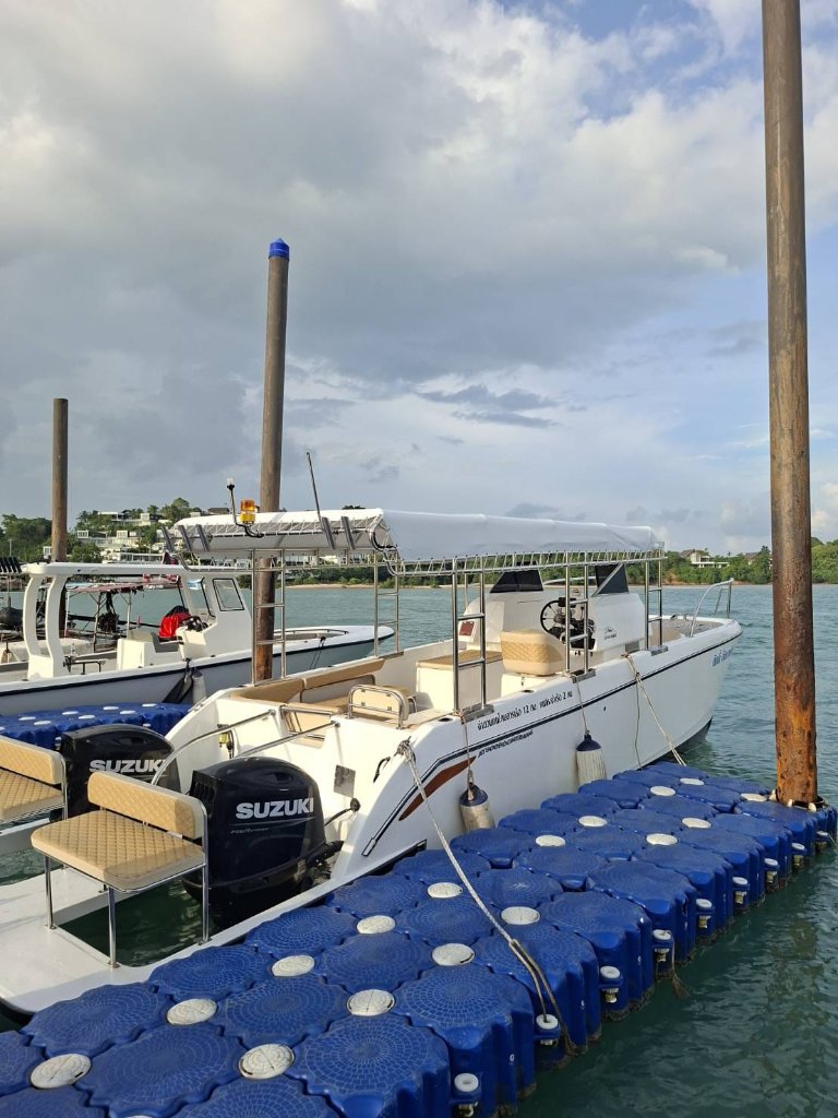 Luxury Phuket yacht charter vessel