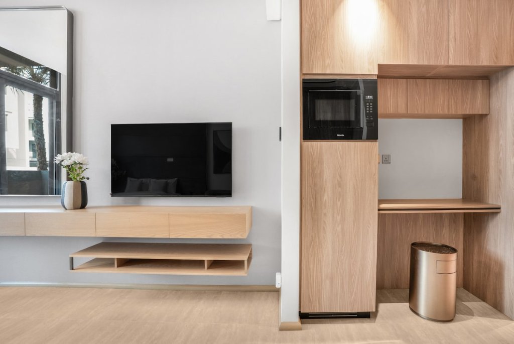 Smart TV and storage unit