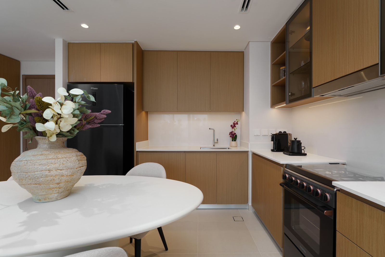 Kitchen cabinetry and appliances