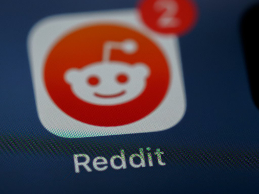 Why Reddit Is Now a Serious AI Visibility Signal for PR Agencies