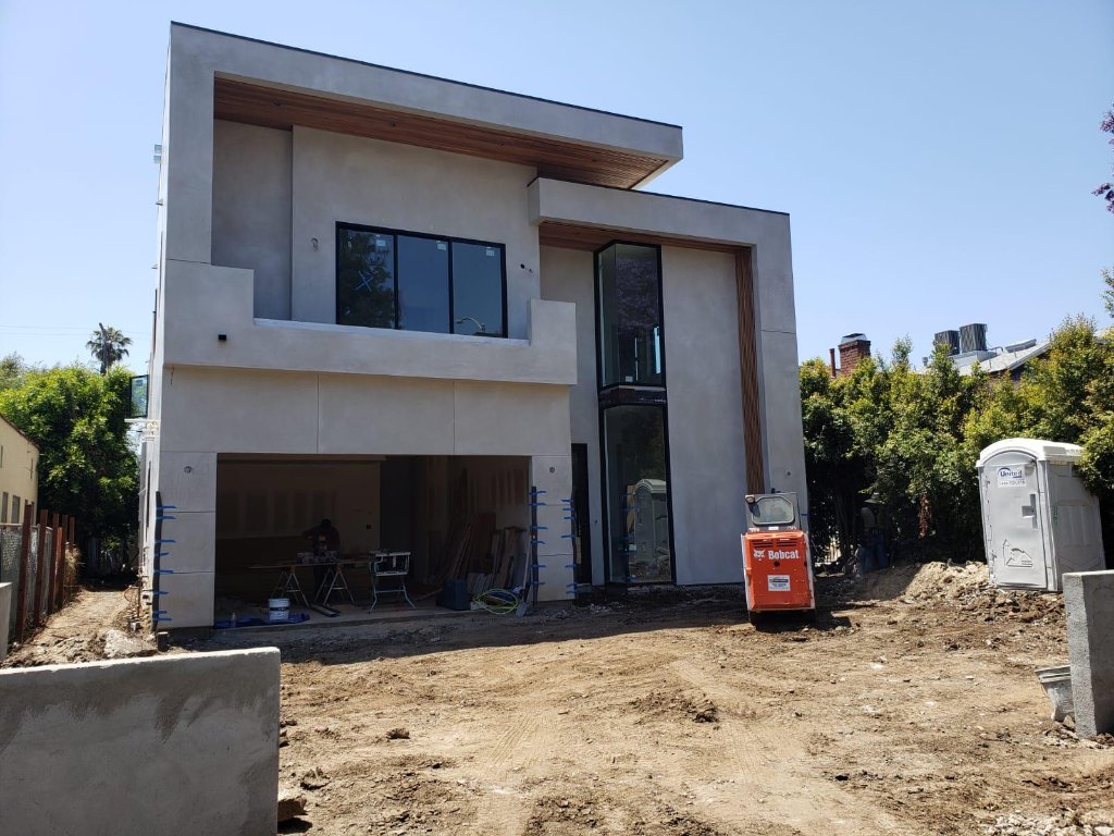 1532 N Sierra Bonita