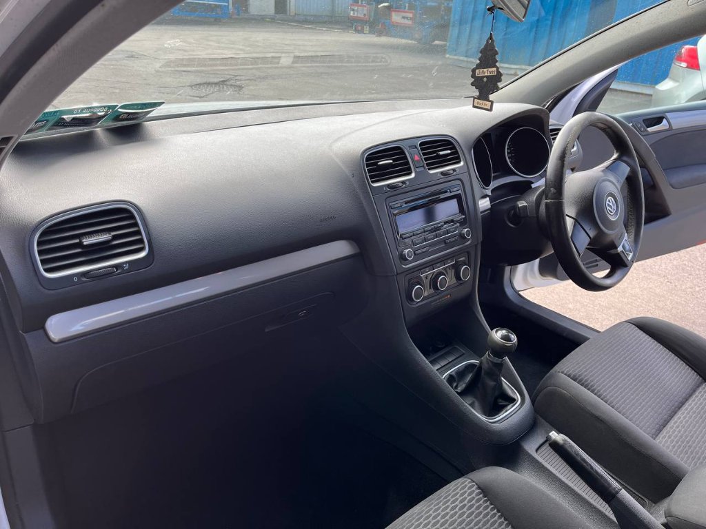 Car interior detailing — dashboard & cabin clean result — mobile valeting in Sligo