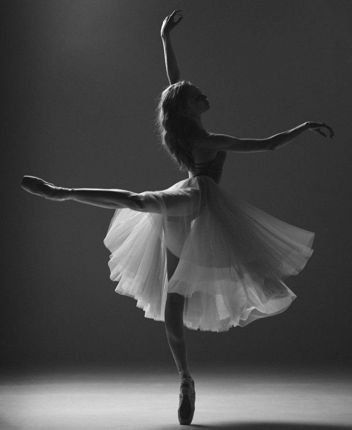 Ballet dance class at Meraki Academy