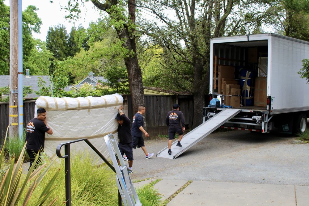 What to Expect on Moving Day