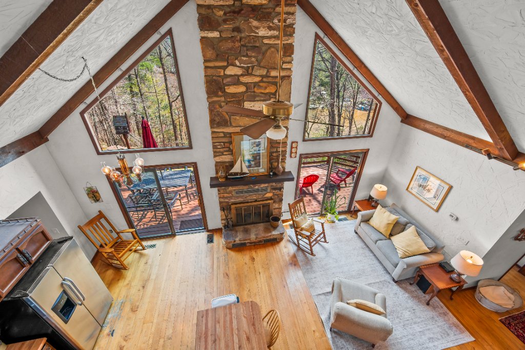 Vaulted ceiling