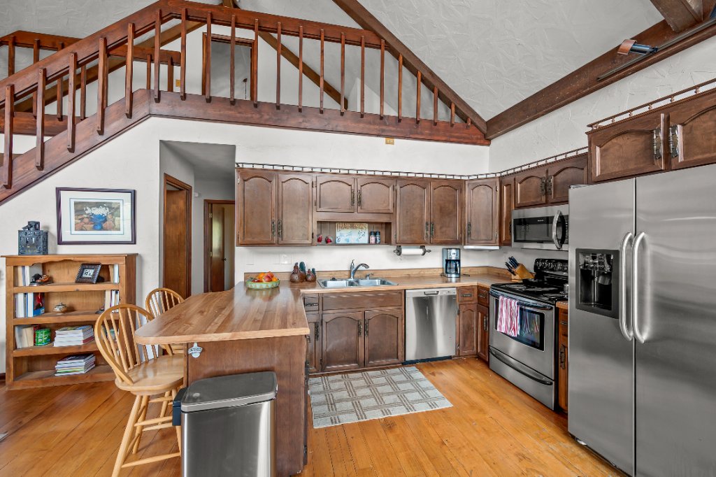 Kitchen 2