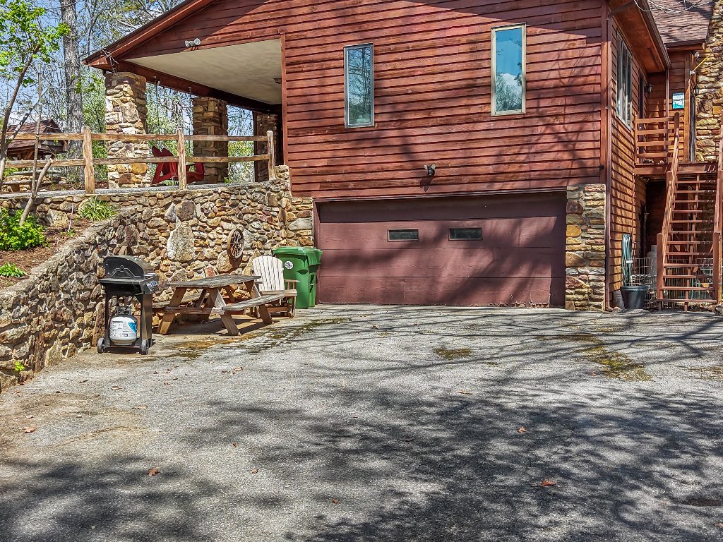 Driveway to garage