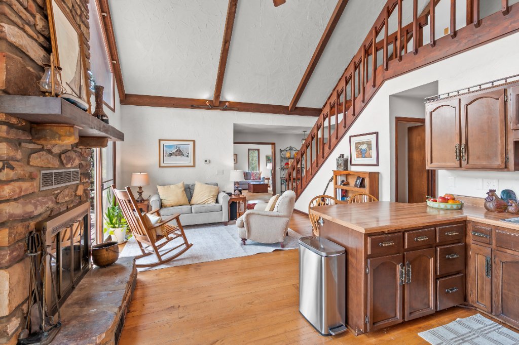 Kitchen 3