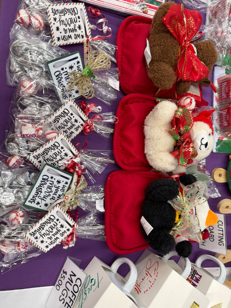 Custom Holiday Crafts