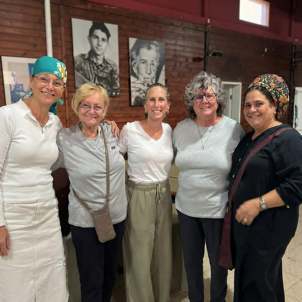 נשים נפגשות