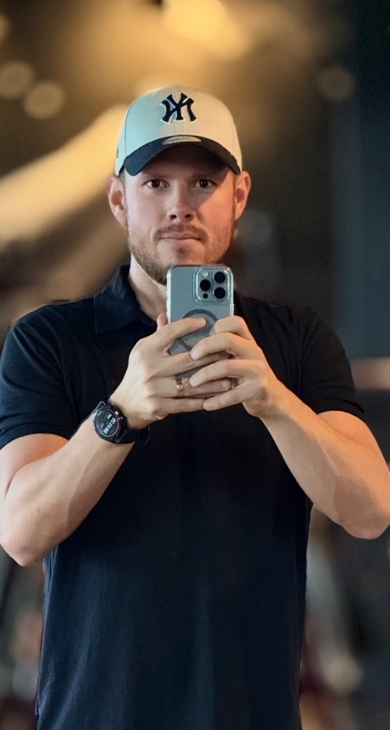 Leandro M. before the transformation