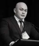 Dr. Richard N. Crichton